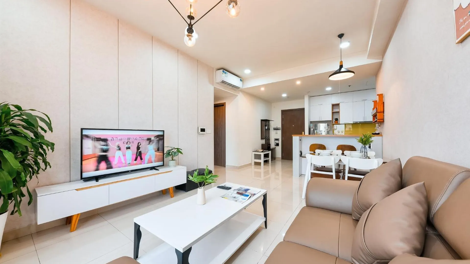 April Apartment Ho Chi Minh City
