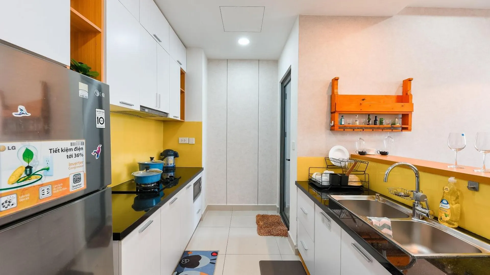 Hotel April Apartment Ho Chi Minh City