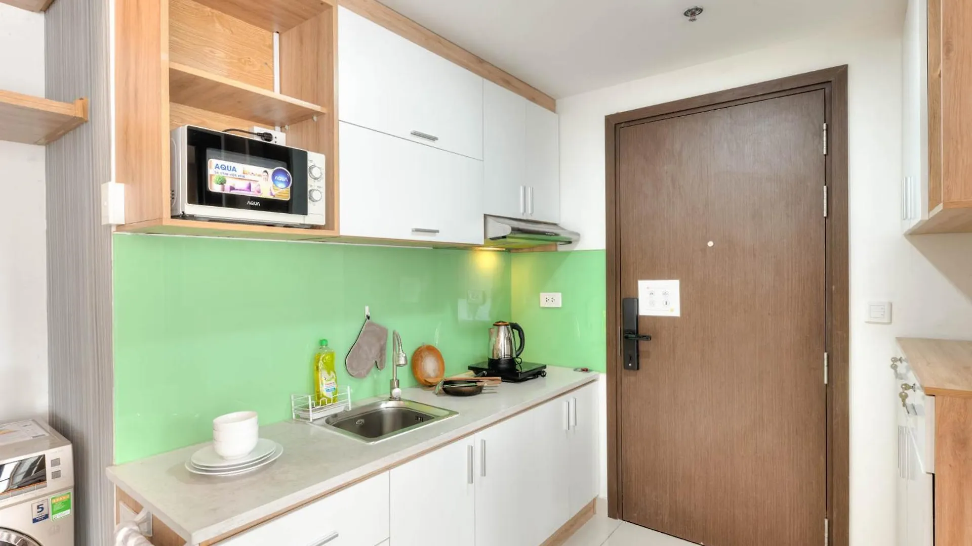 April Apartment Ho Chi Minh City 4*,