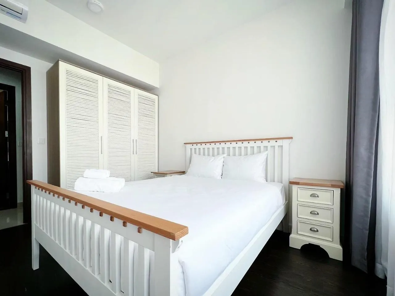 Hotel April Apartment Ho Chi Minh City