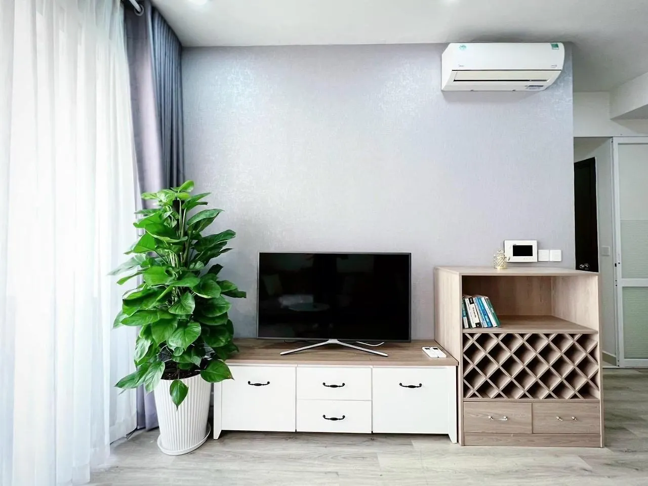 April Apartment Ho Chi Minh City Vietnam